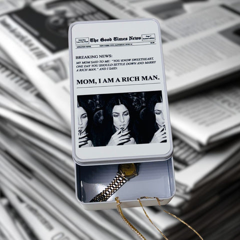Tin box with newspaper design for jewelry